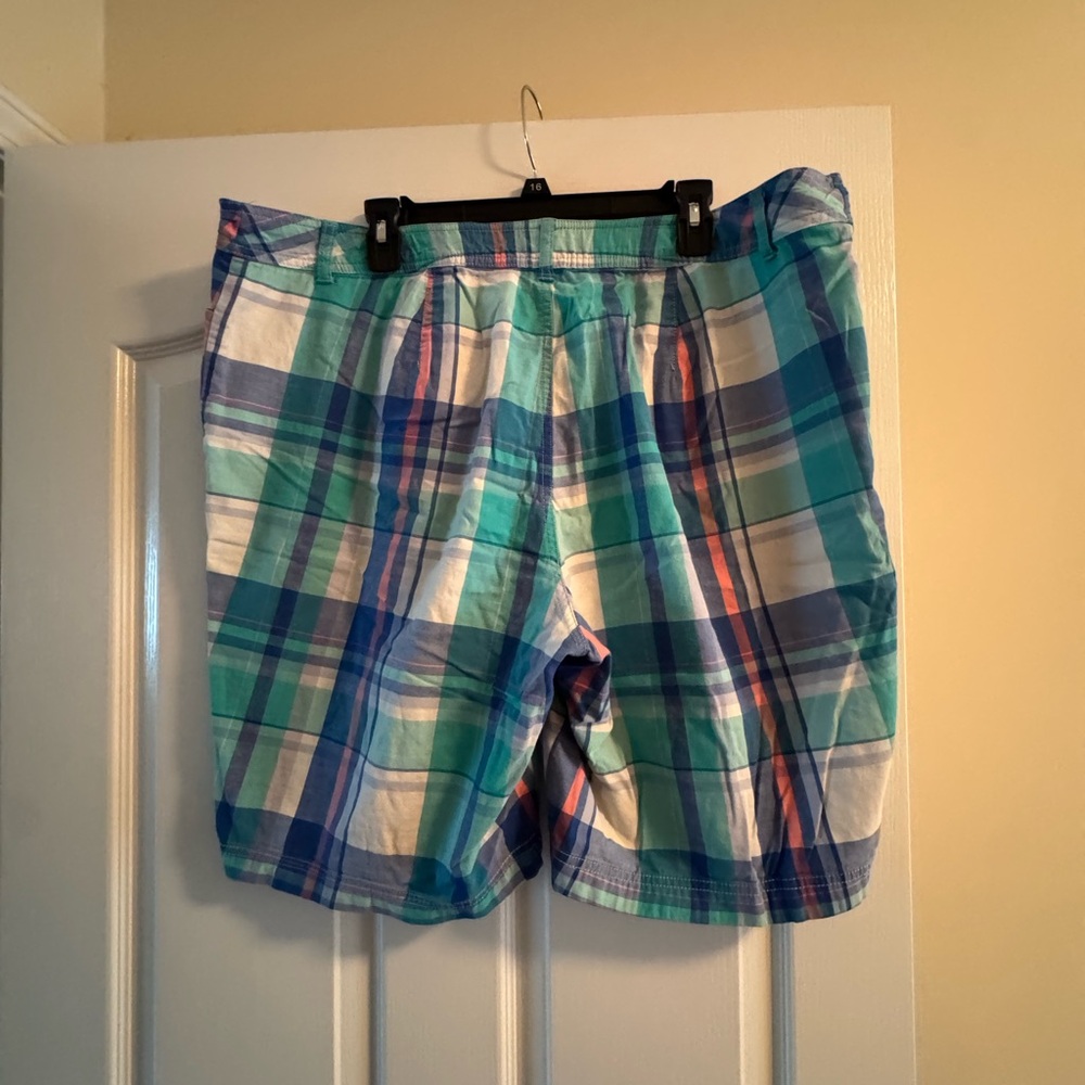 St. John's Bay Plaid Men's Shorts in Blue, Green, and White